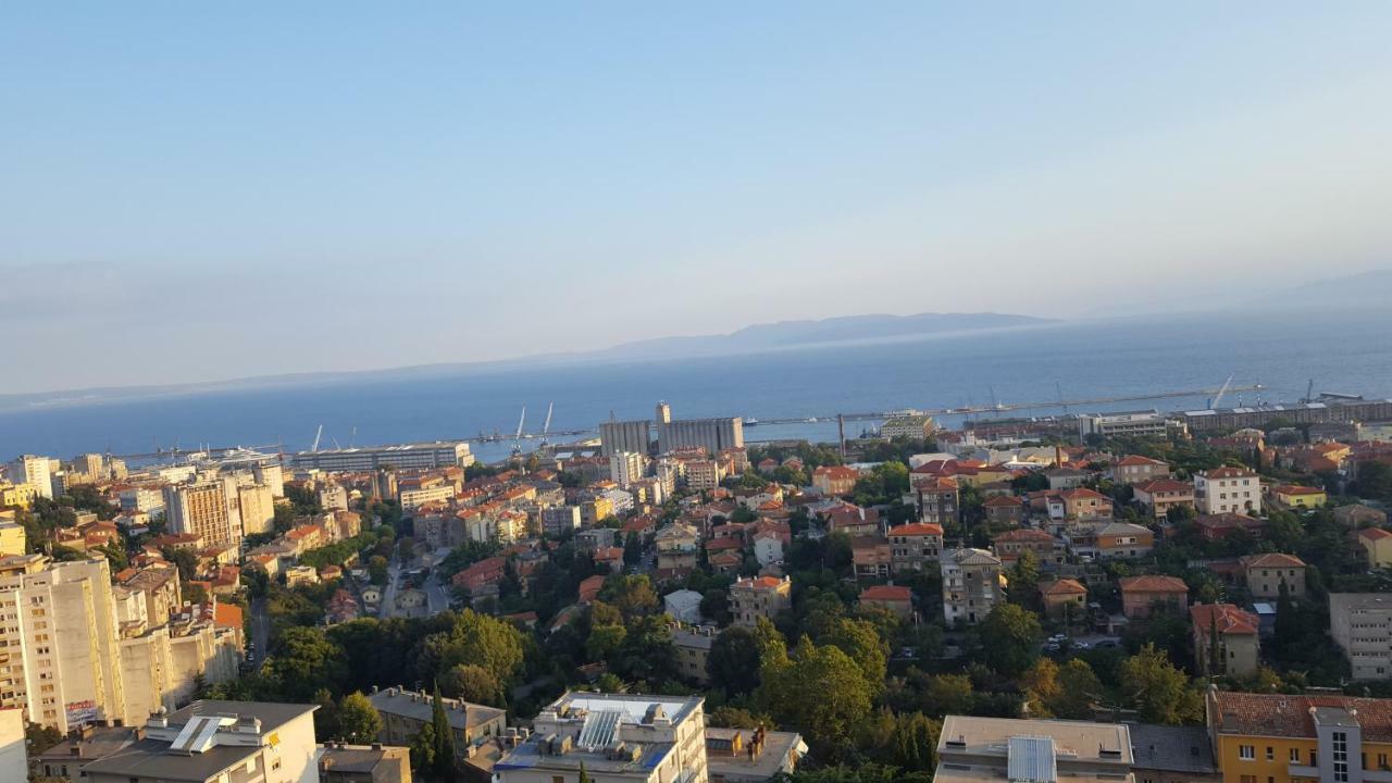 Sunny Kvarner Apartment Rijeka Exterior foto