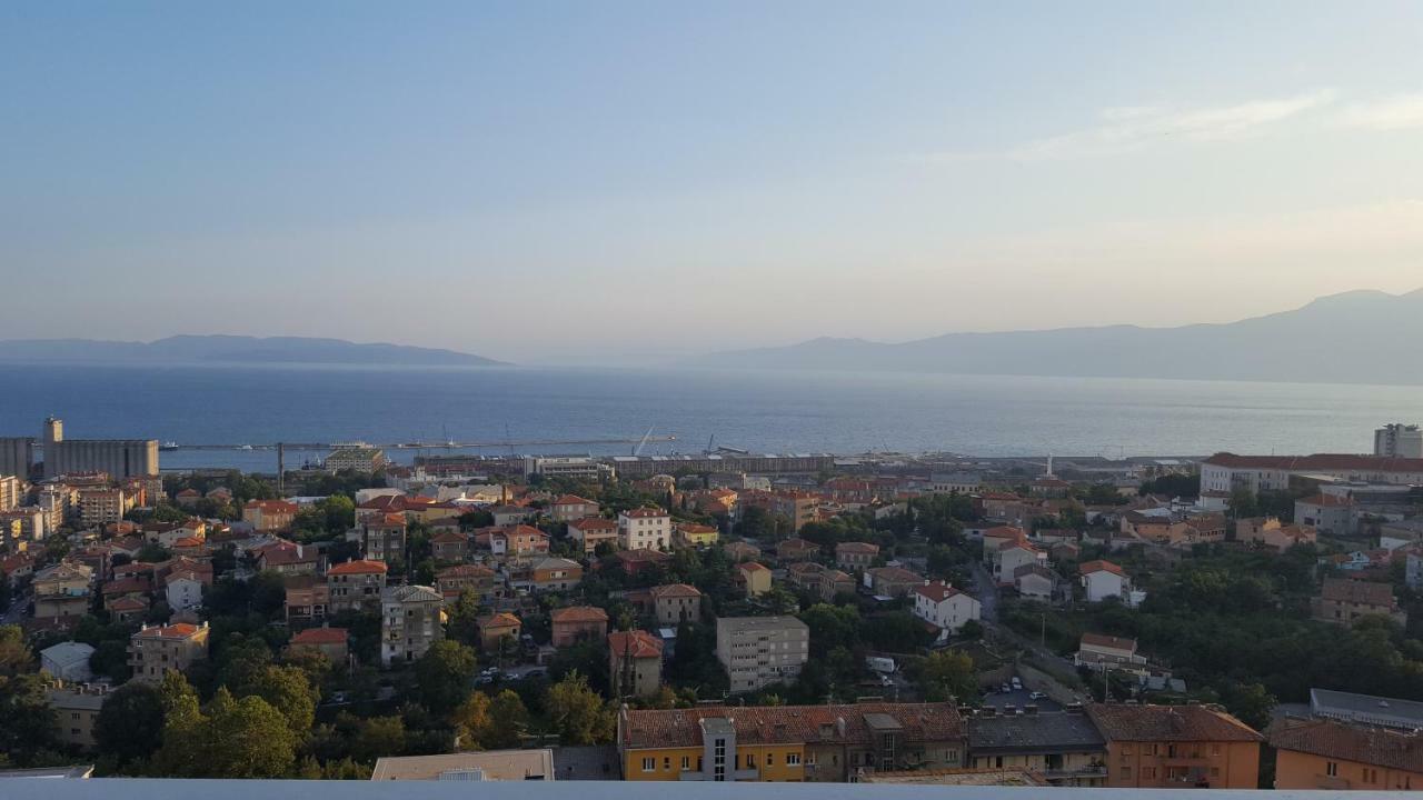 Sunny Kvarner Apartment Rijeka Exterior foto